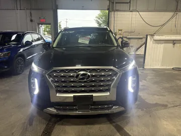 2020 Hyundai Palisade - image 2