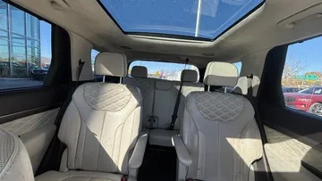 2022 Hyundai Palisade - image 8