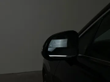 2022 Hyundai Santa Fe Hybrid - image 22