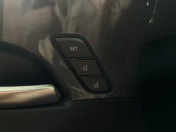 2022 Hyundai Santa Fe Hybrid - image 28