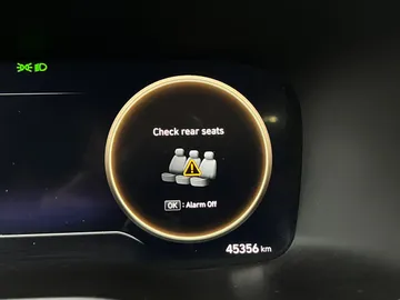 2021 Hyundai Santa Fe Hybrid - image 30