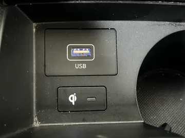2021 Hyundai Santa Fe Hybrid - image 31