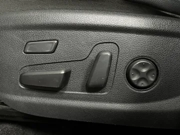 2021 Hyundai Santa Fe Hybrid - image 21
