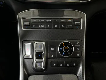 2021 Hyundai Santa Fe Hybrid - image 25