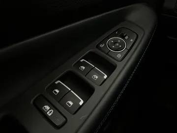 2021 Hyundai Santa Fe Hybrid - image 27