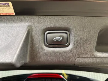 2023 Hyundai Santa Fe Hybrid - image 23