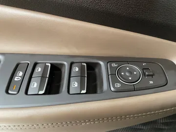 2022 Hyundai Santa Fe Plug-In Hybrid - image 29