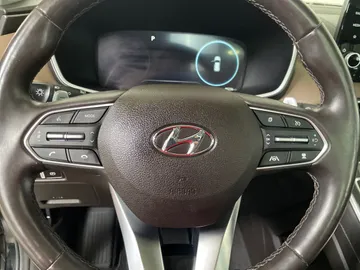 2022 Hyundai Santa Fe Plug-In Hybrid - image 19