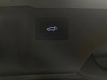 2016 Hyundai Santa Fe XL - image 21