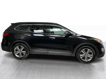 2016 Hyundai Santa Fe XL - image 2