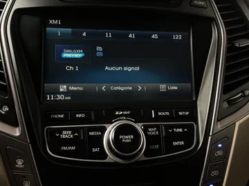 2016 Hyundai Santa Fe XL - image 29
