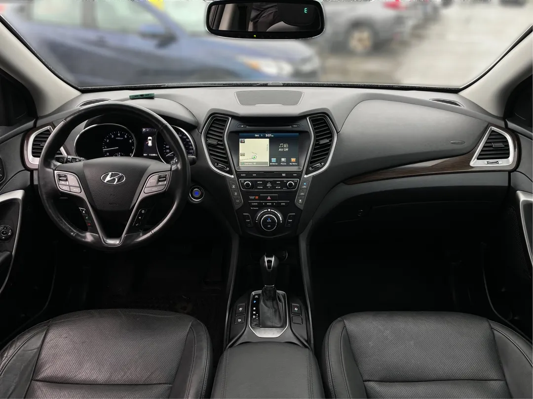 2017 Hyundai Santa Fe XL for sale - photo 4