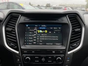 2017 Hyundai Santa Fe XL - image 33