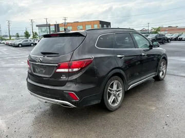 2017 Hyundai Santa Fe XL - image 6