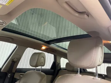 2019 Hyundai Santa Fe XL - image 6