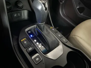 2019 Hyundai Santa Fe XL - image 32