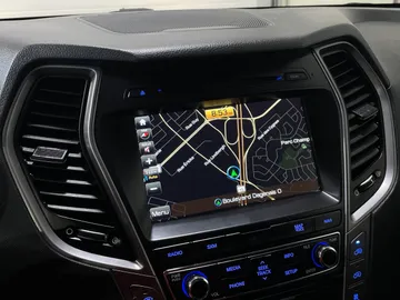 2017 Hyundai Santa Fe XL - image 35
