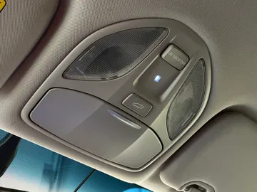 2016 Hyundai Santa Fe XL - image 16
