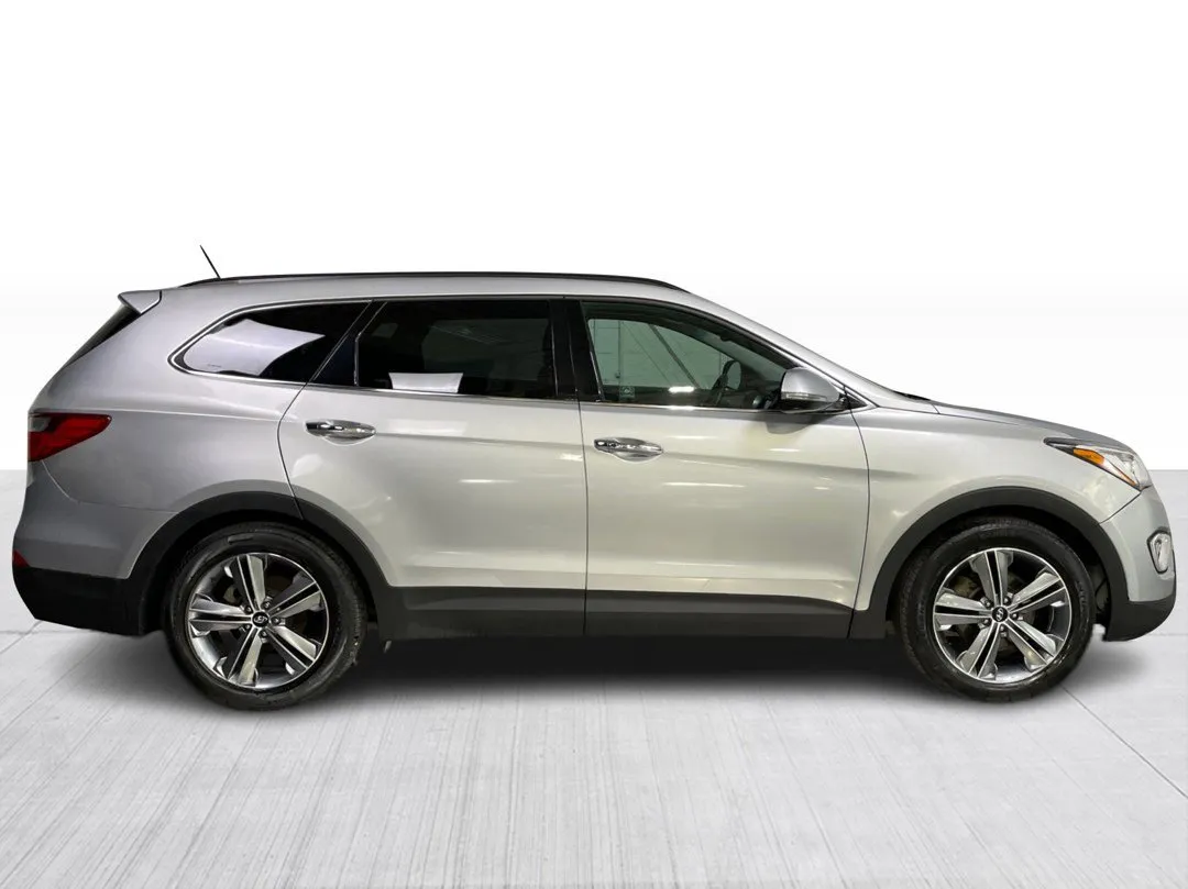 2016 Hyundai Santa Fe XL — photo 2