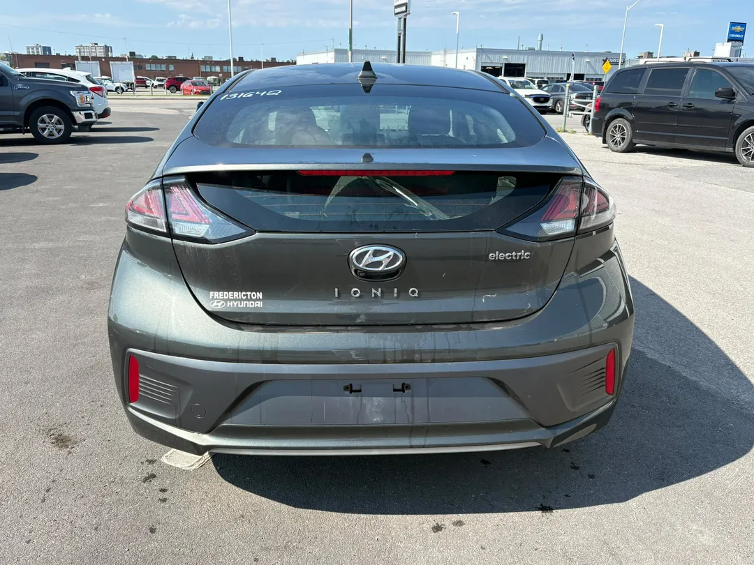 2021 Hyundai Ioniq Electric — photo 5