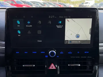 2021 Hyundai Ioniq Electric - image 8