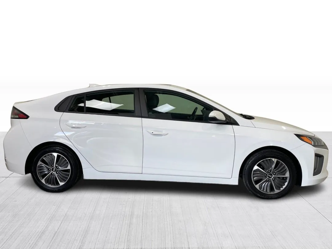 2021 Hyundai Ioniq Plug-In — photo 2