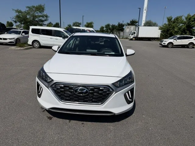 2021 Hyundai Ioniq Plug-In — photo 2