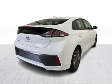 2021 Hyundai Ioniq Plug-In - image 15