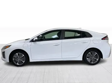 2021 Hyundai Ioniq Plug-In - image 11