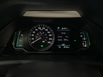 2021 Hyundai Ioniq Plug-In Hybrid - image 15