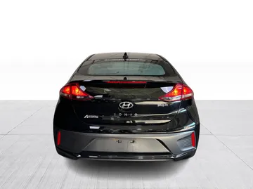 2021 Hyundai Ioniq Plug-In Hybrid - image 7