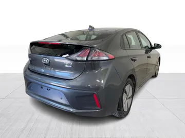 2020 Hyundai Ioniq Hybrid - image 15