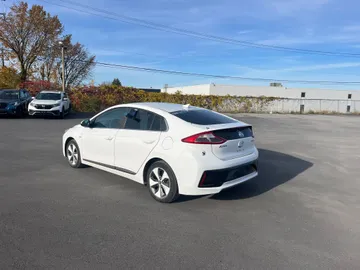 2019 Hyundai Ioniq Electric - image 7