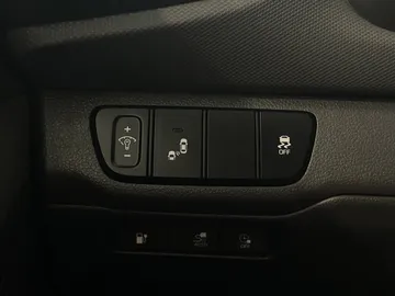 2019 Hyundai Ioniq Electric - image 33