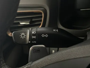 2019 Hyundai Ioniq Electric - image 15