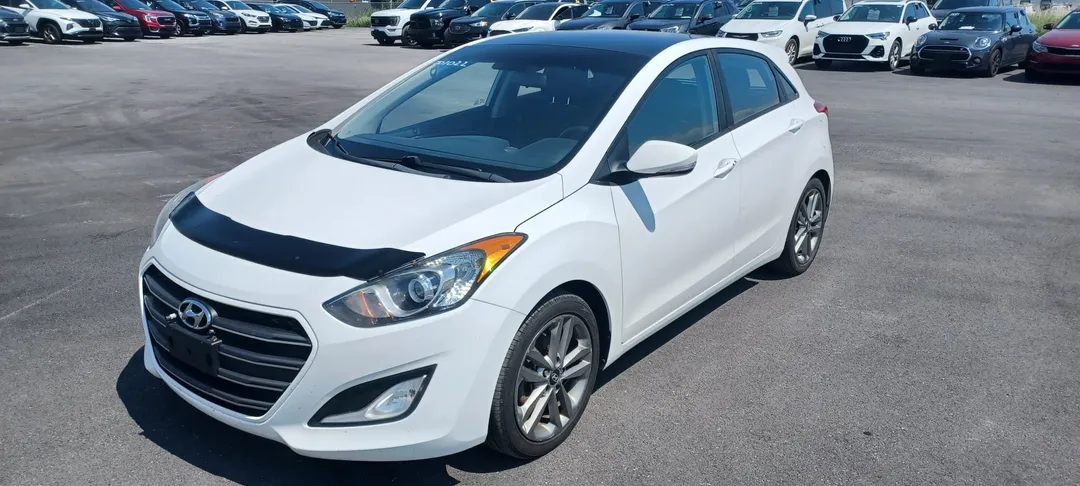 2017 Hyundai Elantra GT — photo 3