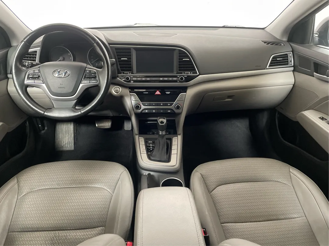 Hyundai Elantra 2017 à vendre - photo 4