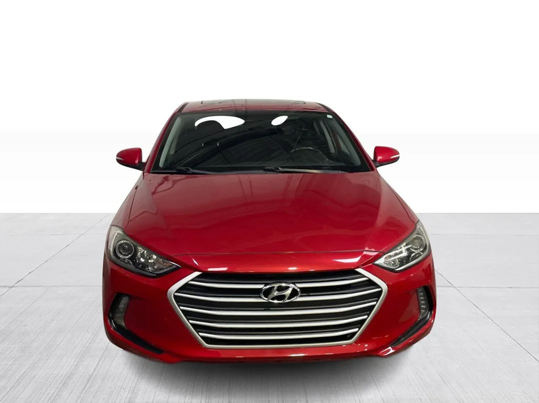 2018 Hyundai Elantra — photo 8