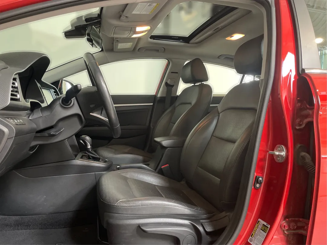 Hyundai Elantra Luxury 2020, photo 9