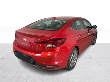2020 Hyundai Elantra - image 8