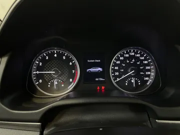 2020 Hyundai Elantra - image 14