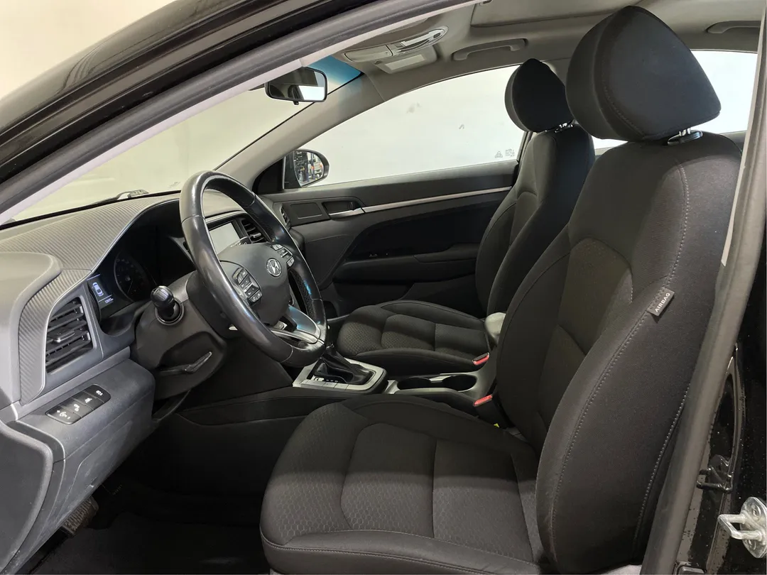 Hyundai Elantra 2019 à vendre - photo 3