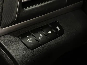 2019 Hyundai Elantra - image 28