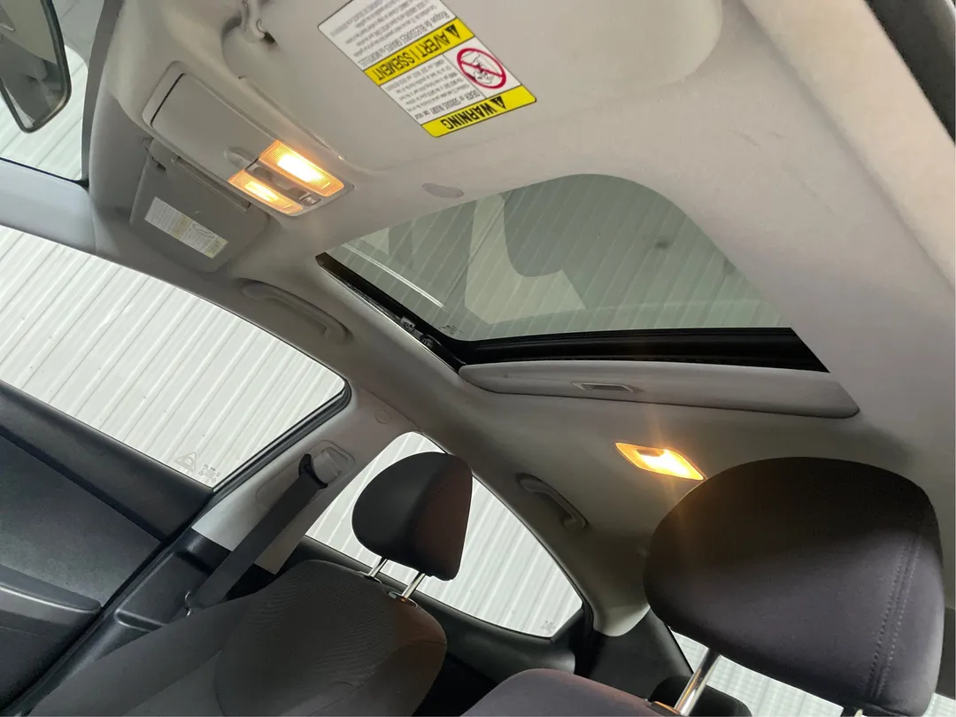 2016 Hyundai Elantra — photo 5