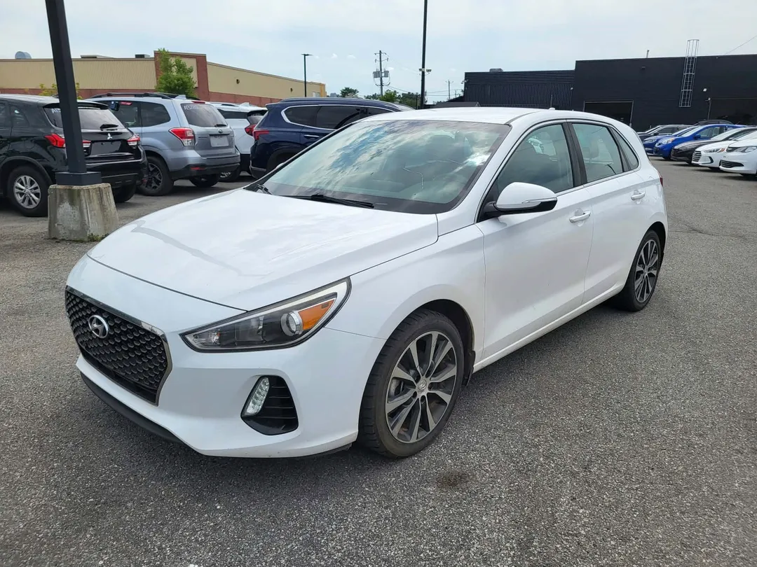 2018 Hyundai Elantra GT — photo 3