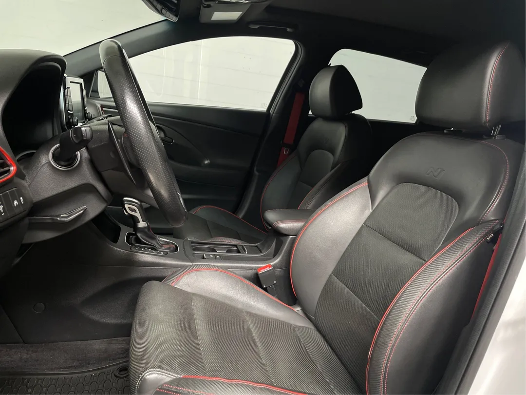 2019 Hyundai Elantra GT for sale - photo 3