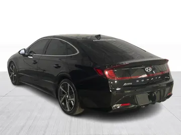2023 Hyundai Sonata - image 12