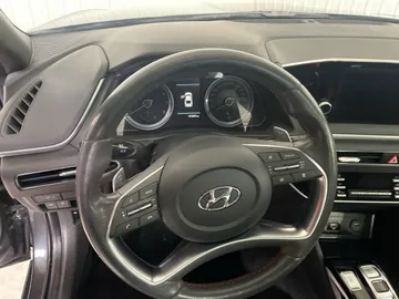 2023 Hyundai Sonata - image 19