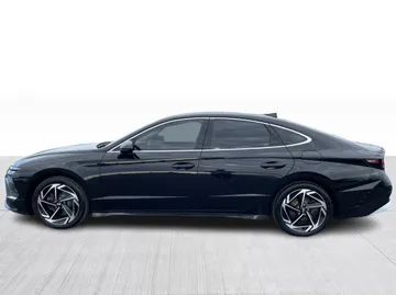 2024 Hyundai Sonata - image 11