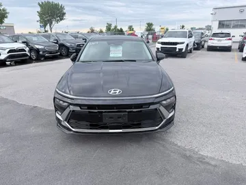 2024 Hyundai Sonata - image 2